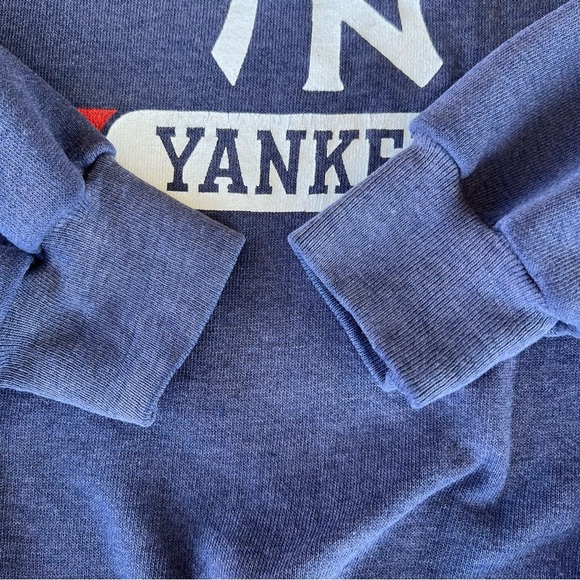 Vintage Jerzees New York Yankees MLB Raglan Crewneck Sweatshirt Large Soft Faded - Picture 6 of 12